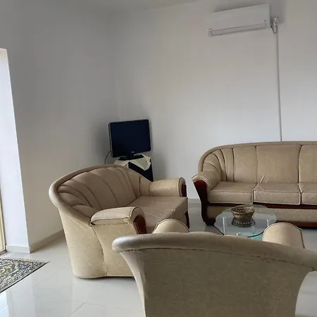 Kle's Apartment
